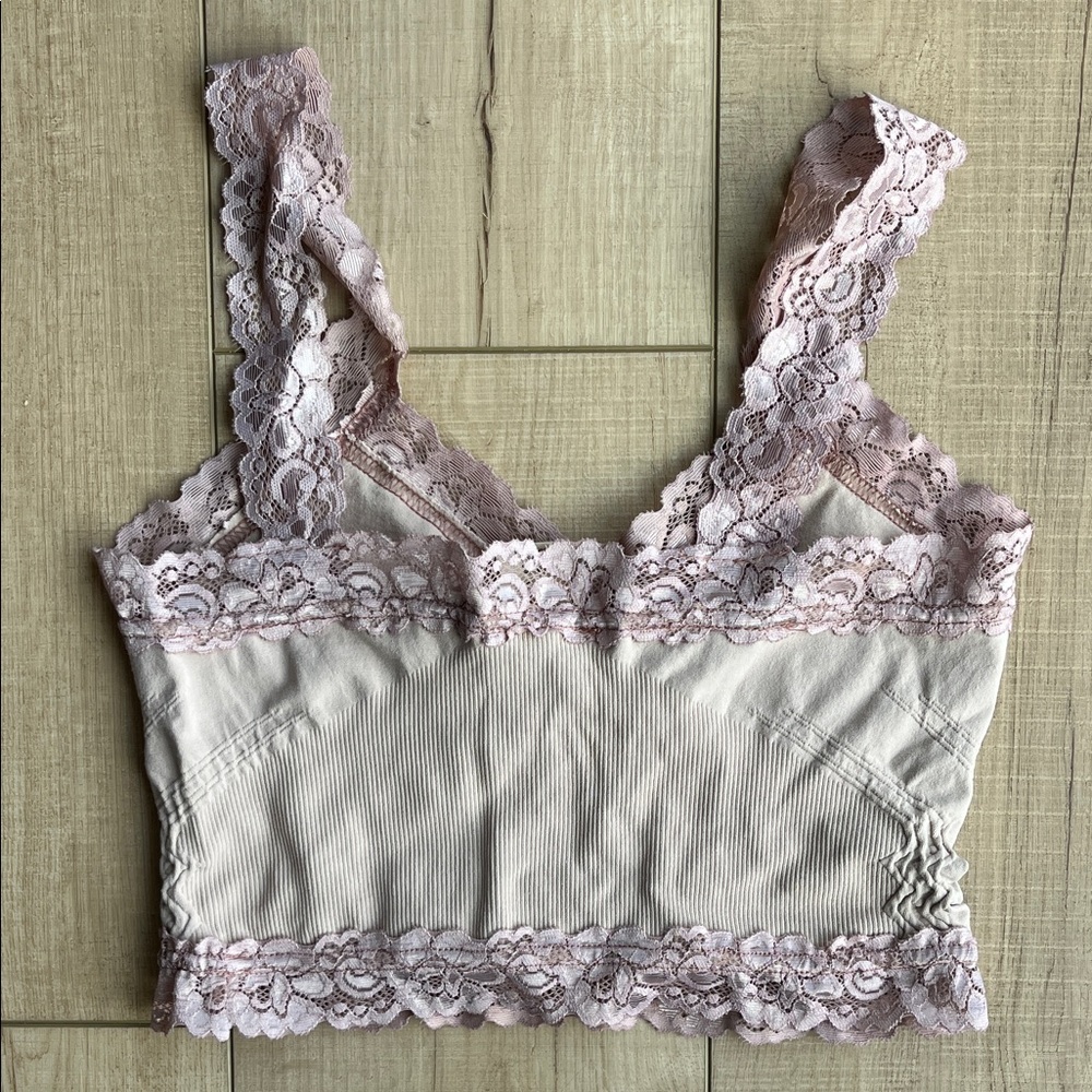 Lace Trimmed Bralette - Picture 3 of 3